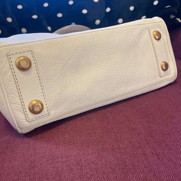 Marc Jacobs Grey and White Crossbody Purse - Picture 4 of 9